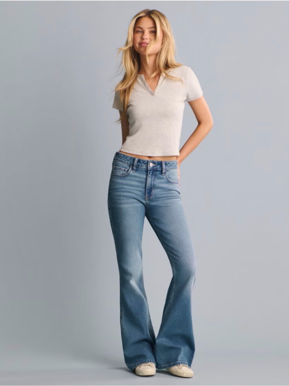 Hollister High-Rise Flare Jeans — Women